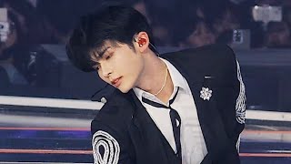[4K] [FAN CAM] 231225 가요대전 ZEROBASEONE CRUSH(가시) DANCE BREAK 성한빈 직캠 / SUNGHANBIN FOCUS