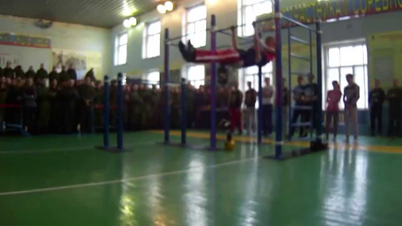 Выступление команды Street WORKOUT в ТВВИКУ ТЮМЕНЬ 02 11 2014 - YouTube