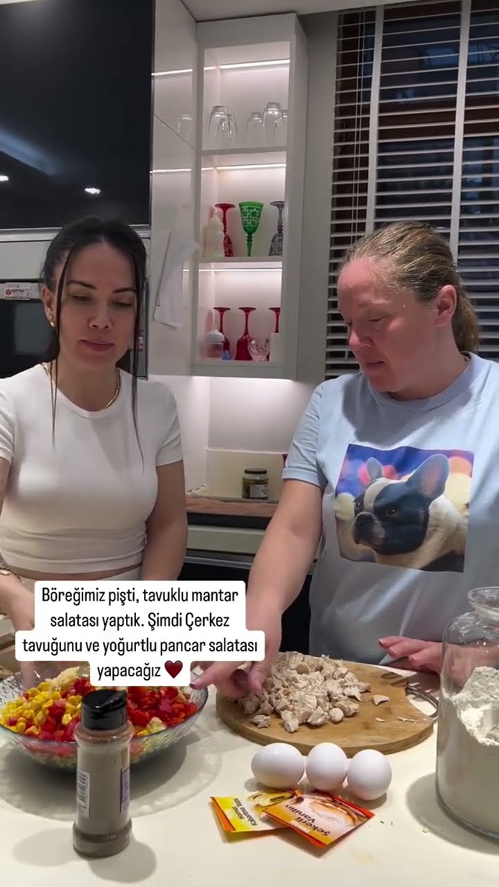Şu an Çerkez tavuğunu ve yoğurtlu pancar salatası yapacağız dostlarım ?❤️