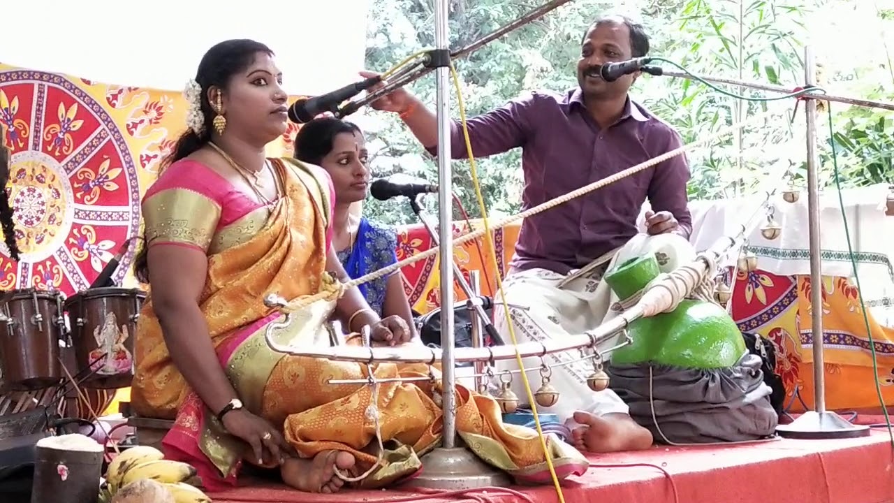 வில்லிசை பாட முளைப்பாரி எடுத்து வருதல்