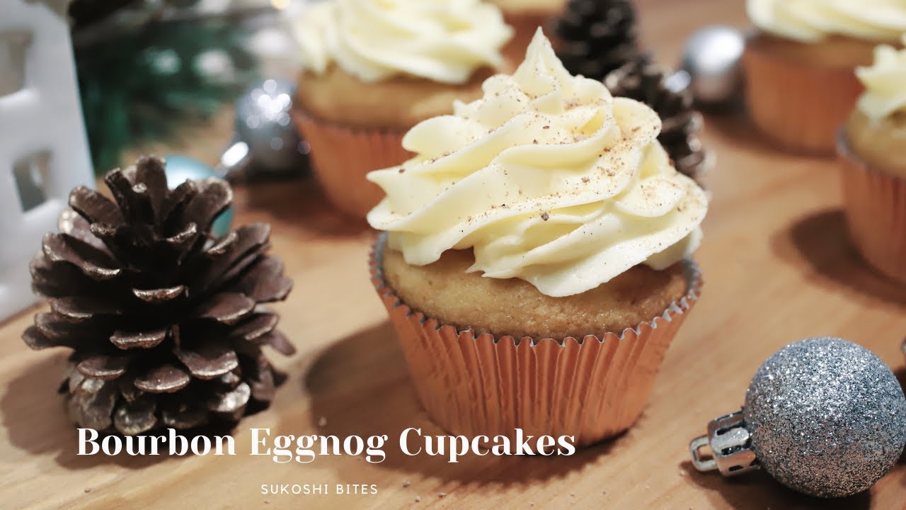 Bourbon Eggnog Cupcakes with Eggnog Buttercream | Holiday Baking