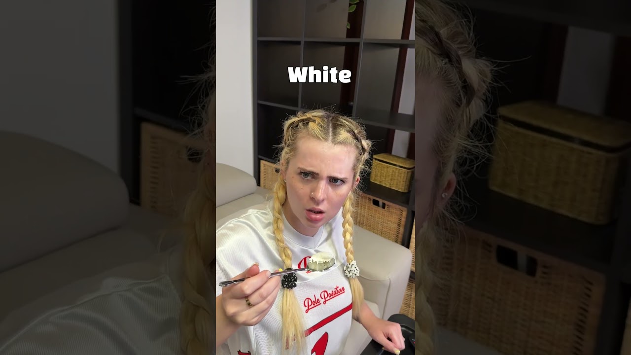 Asian Floor Life🇰🇷 vs White Chair Life🇬🇧 