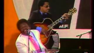 Fats Domino   Shu Rah and Lil Liza Jane (Live Video 1974) chords