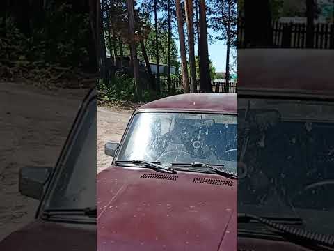 Работаю в гараже.
