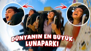 Kiz Kardeşi̇mle Dünyanin En Büyük Lunaparkinda 1 Gün Geçi̇rmek 