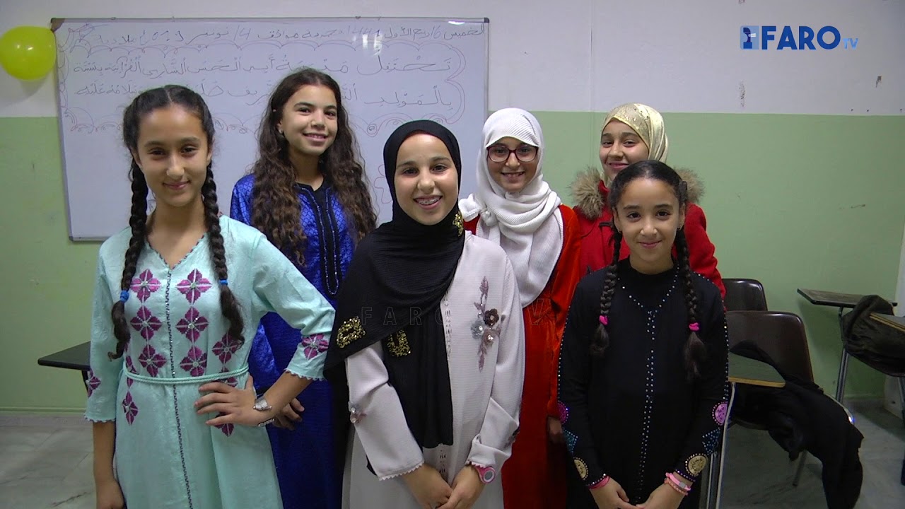 Los más pequeños recuerdan y elogian al profeta Muhamad