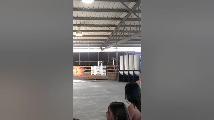Jennifer Villarreal Singing