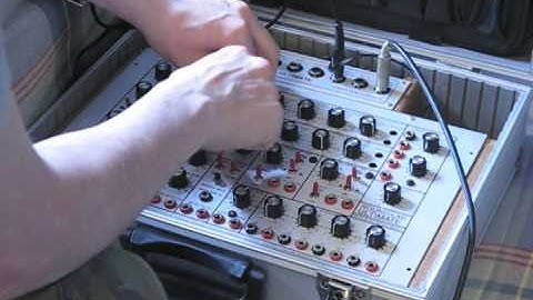 Suitcase Synthesizer