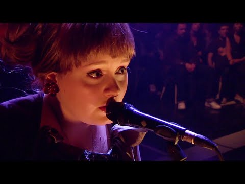 Adele - Daydreamer (live) - Later With Jools Holland - June 2007