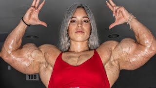 BIG BUILT BODYBUILDER WOMAN FROM USA : SUSAN , IFBB PRO FBB