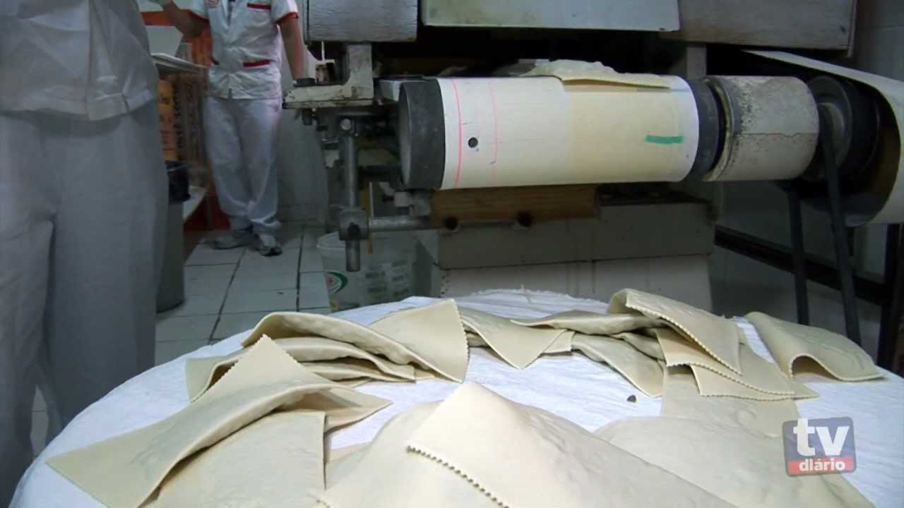 Como é feito o melhor pastel de São Paulo