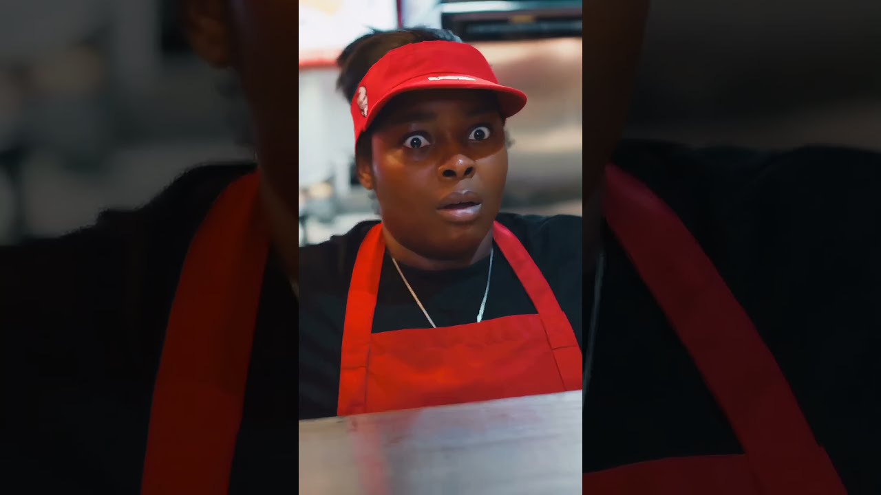 Т2х2 обжирает КФС 