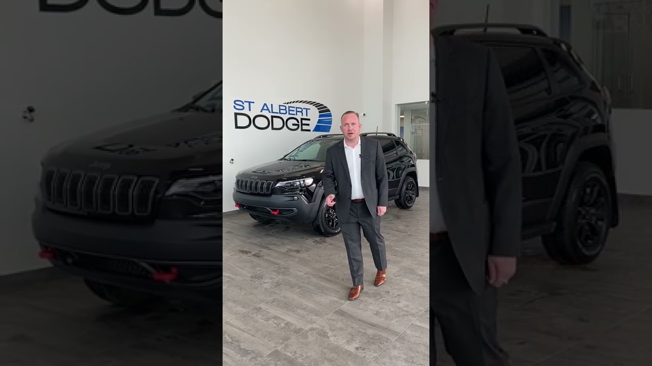 Check out this 2020 Jeep Cherokee Trailhawk Elite at St. Albert Dodge 