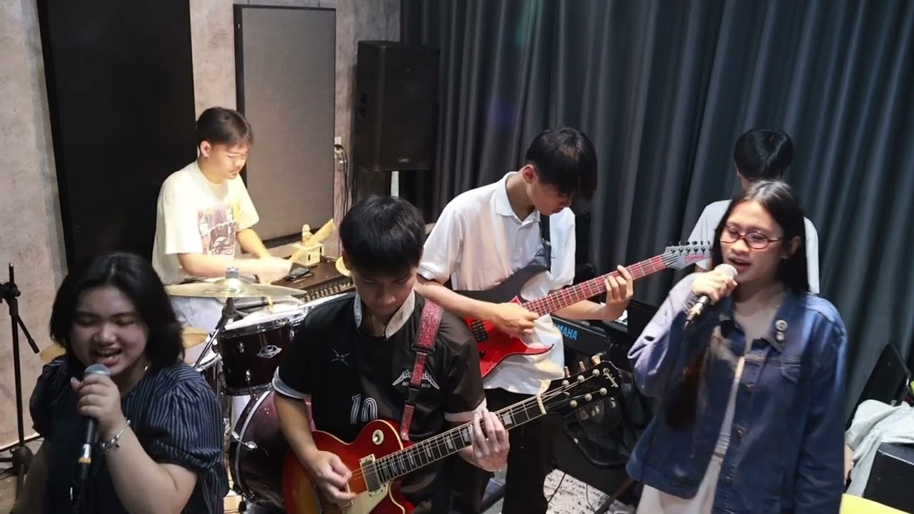 Cuộc thi Tài năng Âm nhạc HS THPT TP Đà Nẵng 2026 - Rolling in the deep x Set fire to the rain