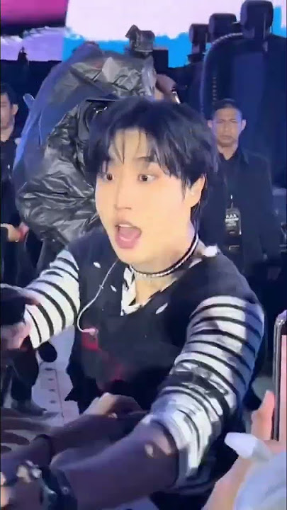 Han jisung and stay singing #skz#han#jisung#stay#ate#concert#straykids