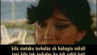 Download Syahdu Duet Rhoma Irama & Elvy Sukaesih With Lyrics Song Video MP3 Syahdu Duet Rhoma Irama & Elvy Sukaesih With Lyrics Song