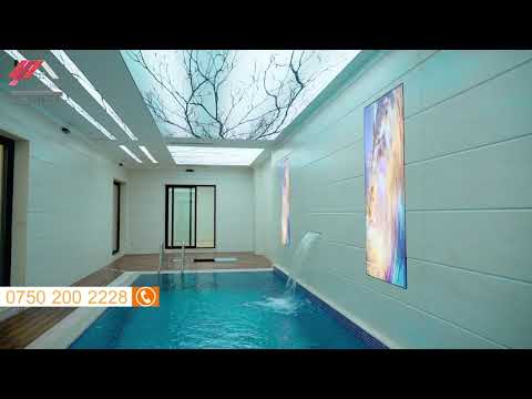 خانوویه ك له هیوا ستی بۆ فرۆشتن تێیدا مه له وانگه و ساونا و ژووری هه ڵمی تێدایه 