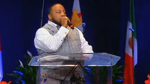 Bishop Marvin Sapp Preaches at the 2015 PAW Conven...