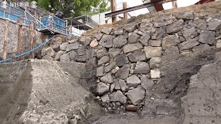 江戸初期の江戸城石垣発見　現存最古か　東御苑の整備工事現場で