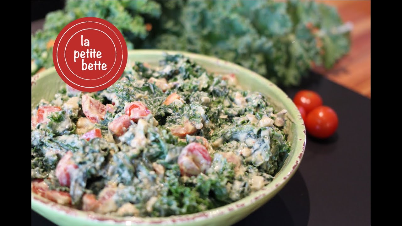 Salade crémeuse de kale à l'avocat