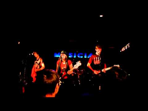FourPointOh - Bring Back Tomorrow