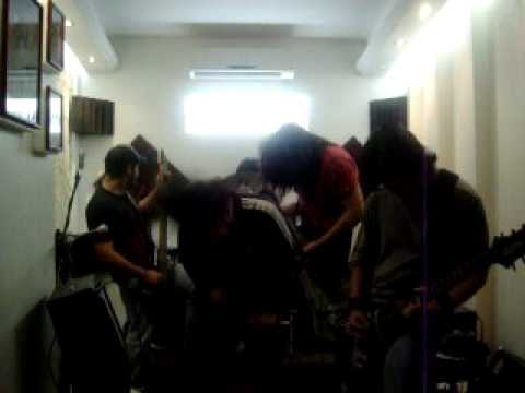 Blood Prophecy - Signal From Hell (Ensayo)