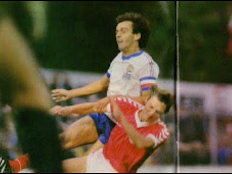 Magazine Football ONZE N°8 - Août 1976 - Platini, Six, Neeskens, Zico, Danemark