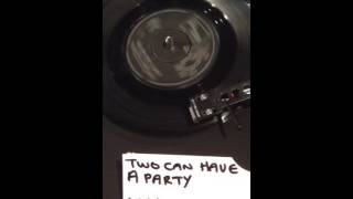 Video thumbnail of "Marvin Gaye and Tammi Terrell - Two Can Have a Party From 1966."