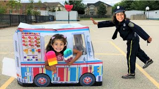Police Buy Ice Cream from the Ice Cream Truck!! Kids Pretend Play
