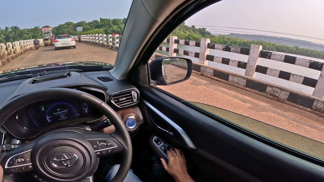 POV: You're driving through Kokan, Maharashtra in a Toyota Hyryder