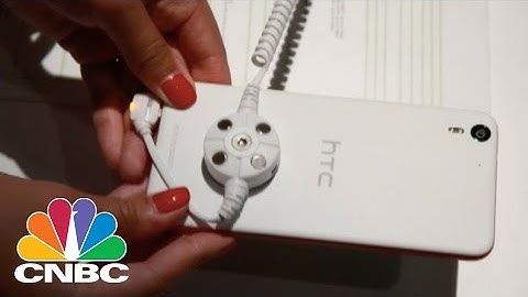 HTC Desire EYE And "RE" Hands-On | CNBC