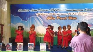 Pentas seni siswa PAUD tunarungu SANTI RAMA.