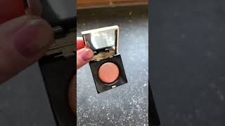 Bobbi Brown Incandescent Eyeshadow #bobbibrown #glow