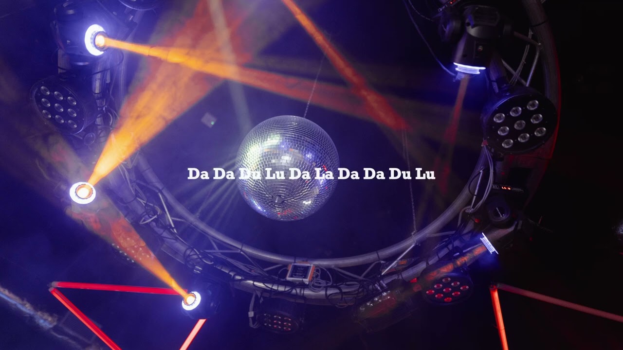 Nolatte - Shining Star (Lyrics) auf YouTube ansehen Nolatte - Shining Star (Lyrics) auf YouTube ansehen