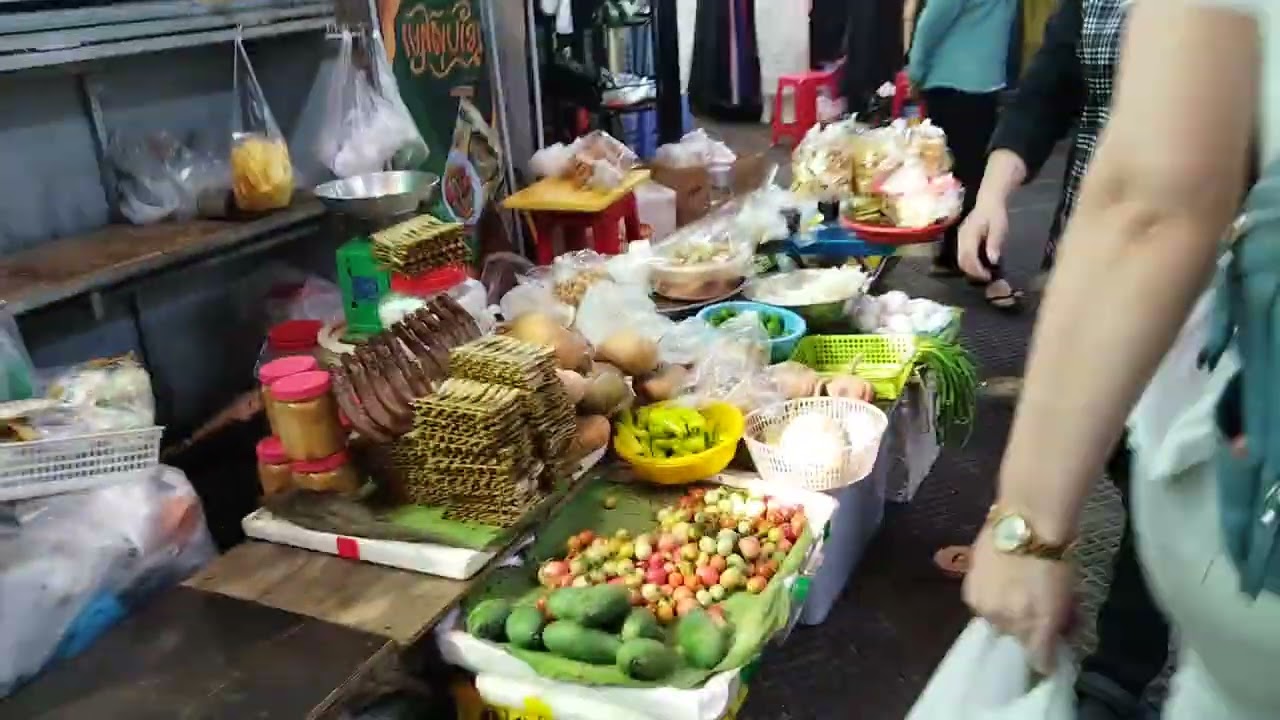 Еще немного центрального рынка, Пномпень, Камбоджа