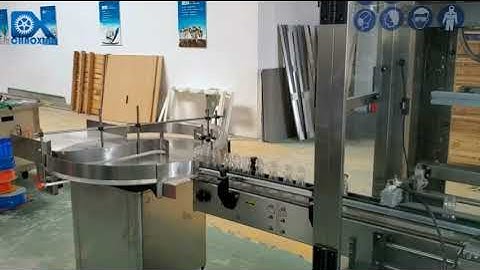 Guangzhou ChaoXian Automatic 10 Nozzle Gravity Filling Capping Production Line for Various Bottles