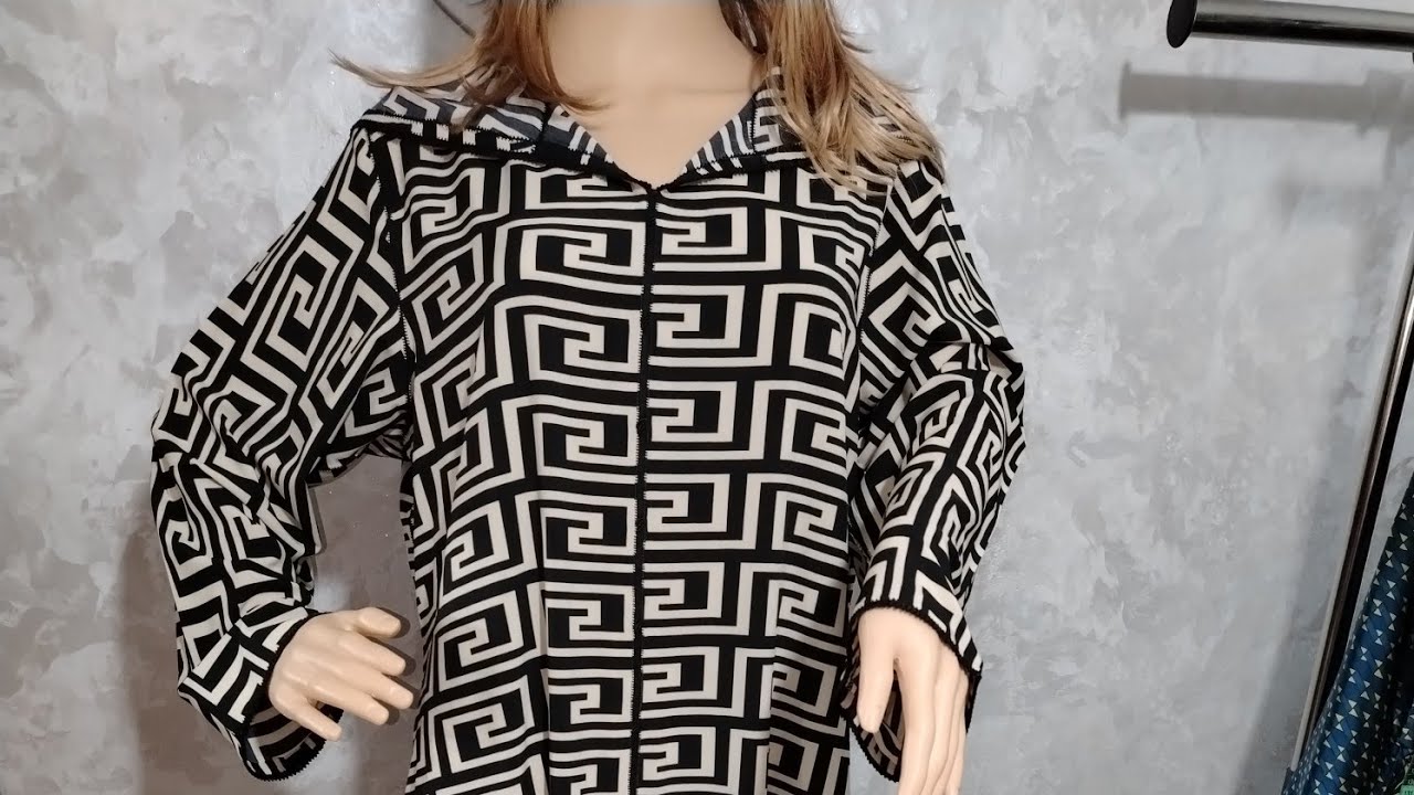 جلابة بالراندة أنيقة وخفيفة. 