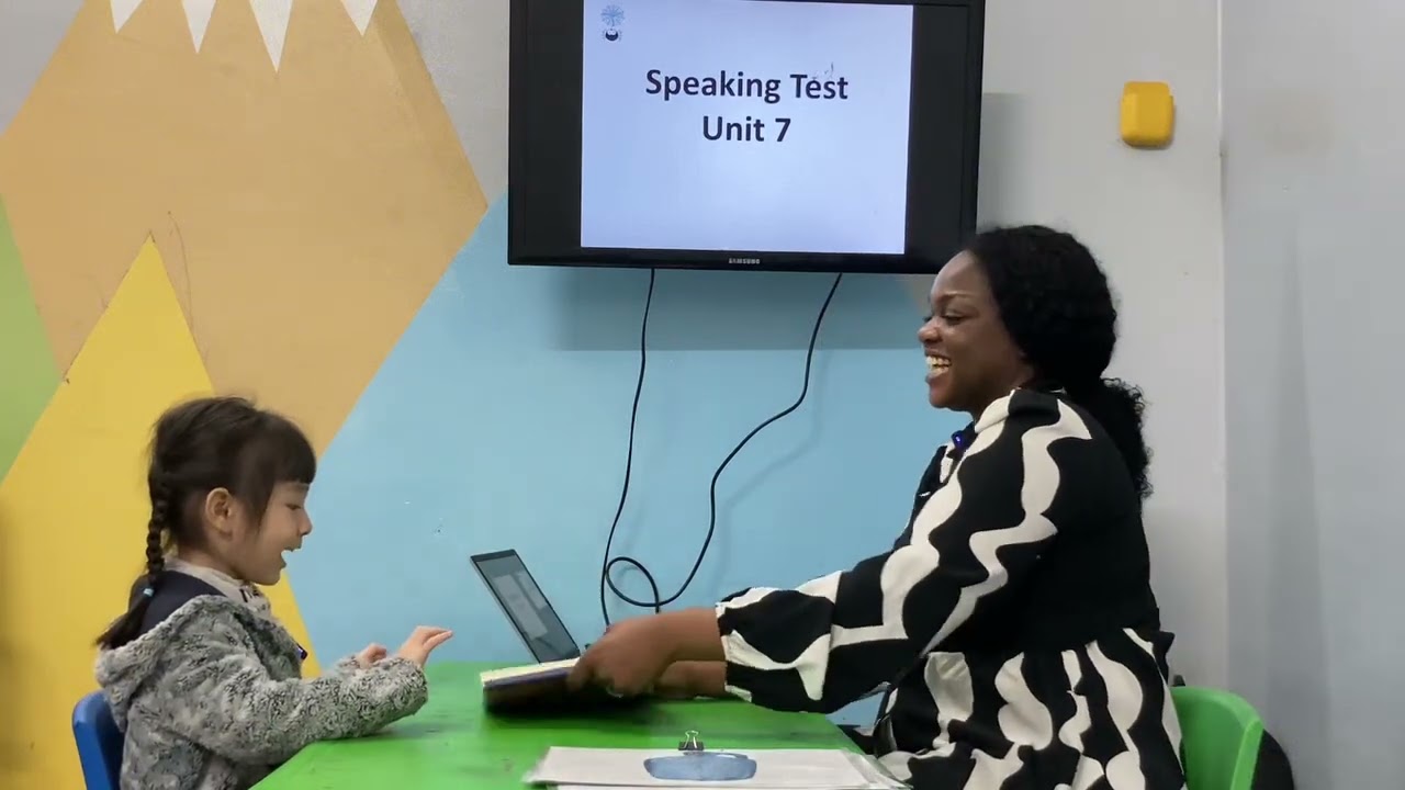 Minh Châu - Spiders 1C2 - Speaking Tests Unit 7 - OPW2 
