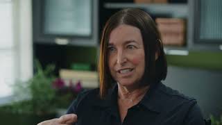 Celebrity IOU S11E05 | William Shatner Builds a Bold, Horse-Inspired Kitchen