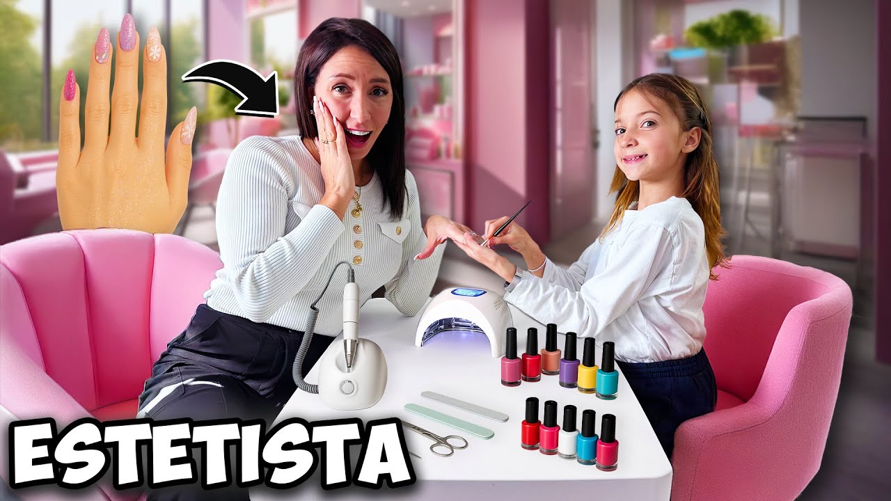 FIGLIACHIARA DIVENTA UN'ESTETISTA PER 24H E SI FA LE UNGHIE...