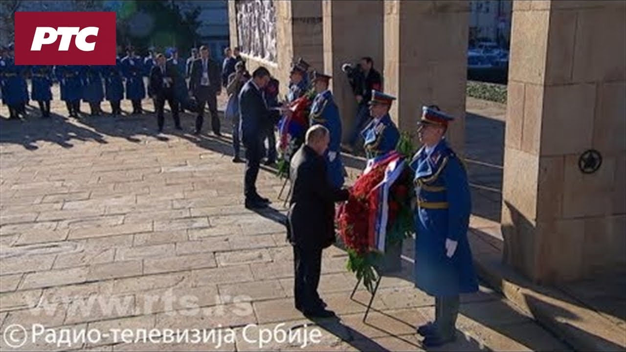 Polaganje venaca na Groblju oslobodilaca Beograda