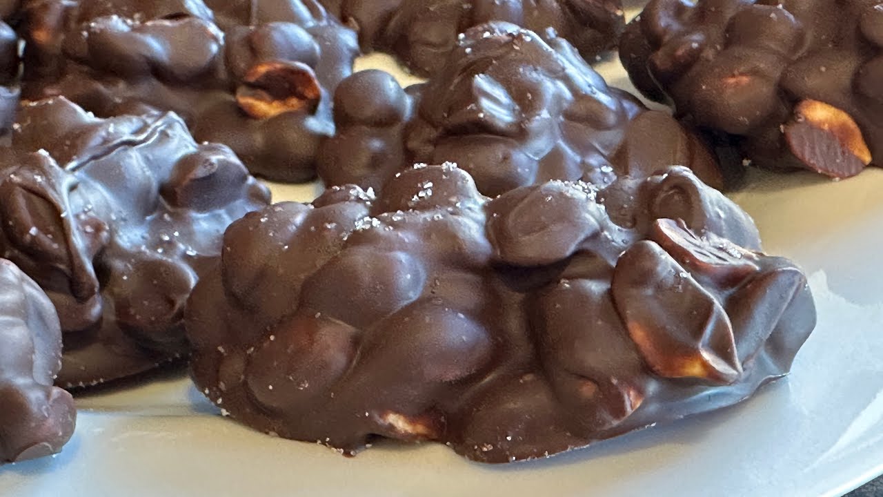 No-Bake, No Sugar: Chocolate Peanut Clusters! Sweet And Crunchy