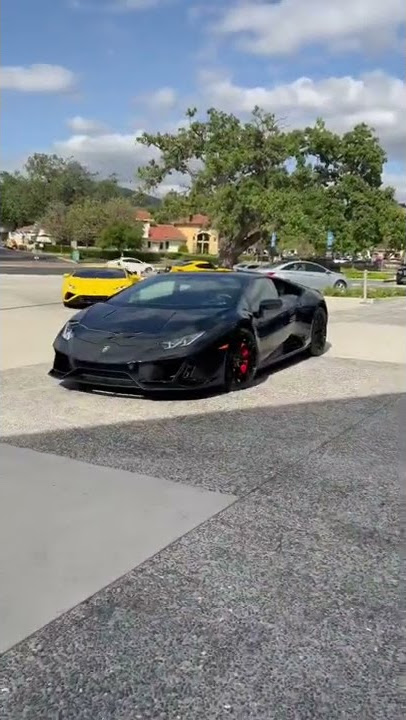 2020 Lamborghini Huracan Evo AWD 🤯