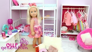 BUNK BED BEDROOM WITH PINK DECORATIONS