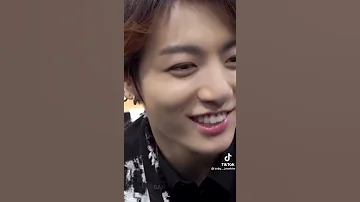 BTS Jungkook Singing Arcade With Lyrics Edit 