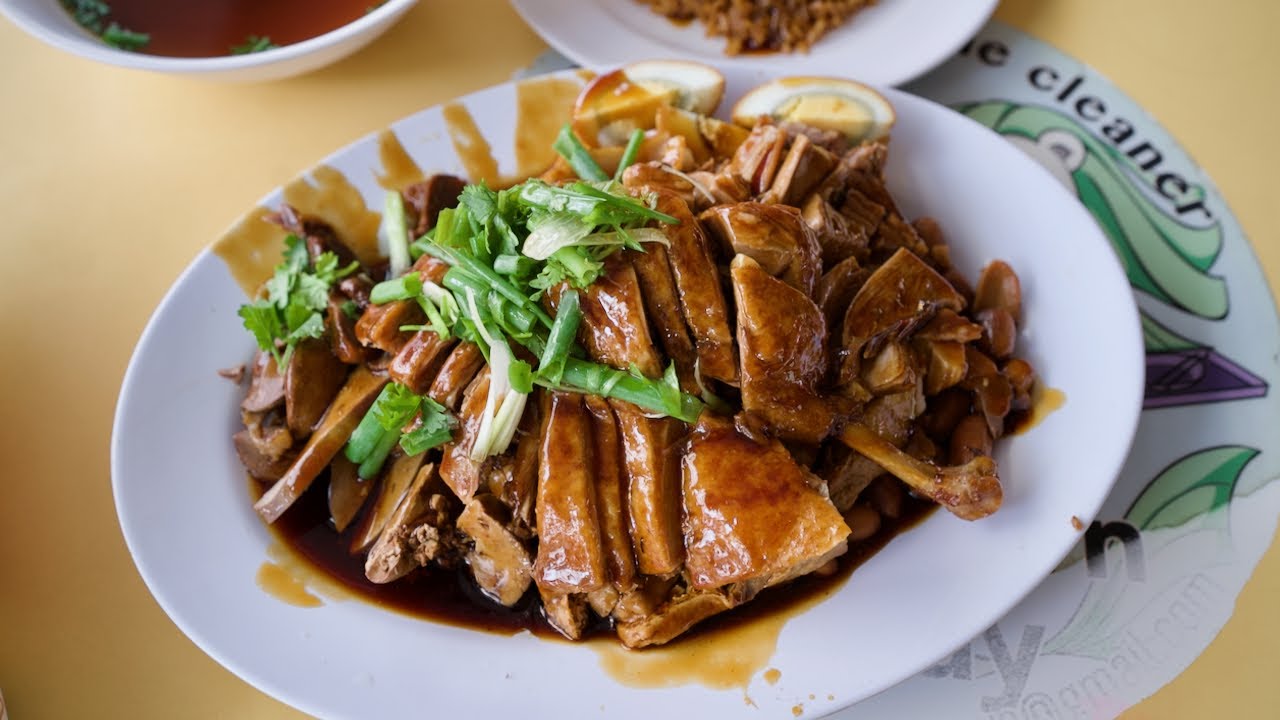 One of the best Hokkien-style BRAISED DUCK in Singapore! (Ghim Moh, Yishun)