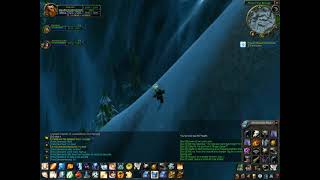 PaciClip - Hocken shows how to get on top of Ironforge (no sound)