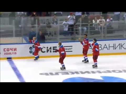 La ridícula caída de Putin tras marcar 10 goles en un partido de hockey