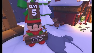 CHRISTMAS CALENDAR DAY 5, FREE GIFT! WINTER UPDATE IN ADOPT ME ROBLOX