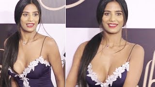 Poonam pandey sexy dress leaves little for imagination